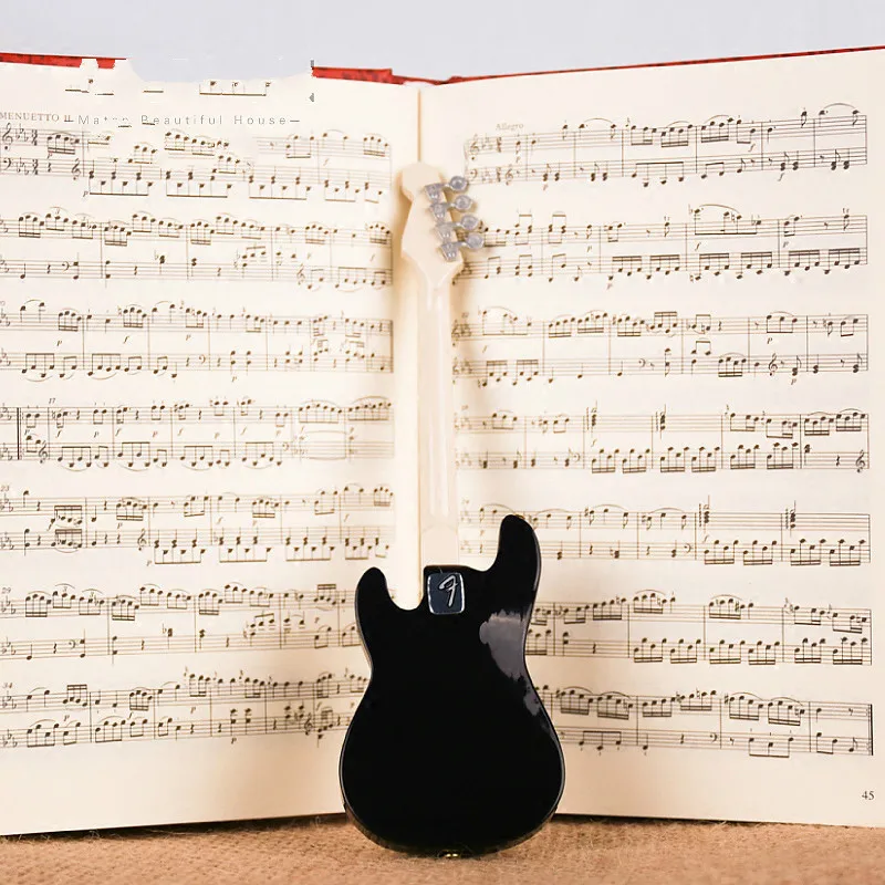 

Creative Instruments Wood Study Mini Guitar Model Beth Decoration Furnishings Birthday Present Tabletop Ornament