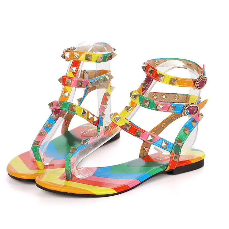 

2019 Women Summer Colorful Rainbow Flats Sandals Lady Fashion Flop Flip Rivets Female Strap Sandles Quality Studded Shoes