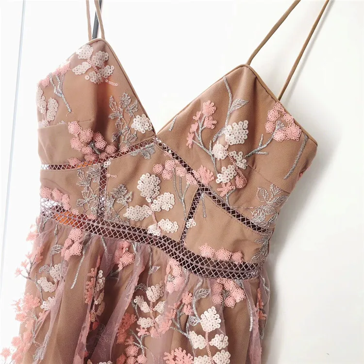 Платье для автопортретов 2019 летнее шикарное женское розовое платье с цветочной вышивкой Сексуальное Мини бальное платье на бретельках