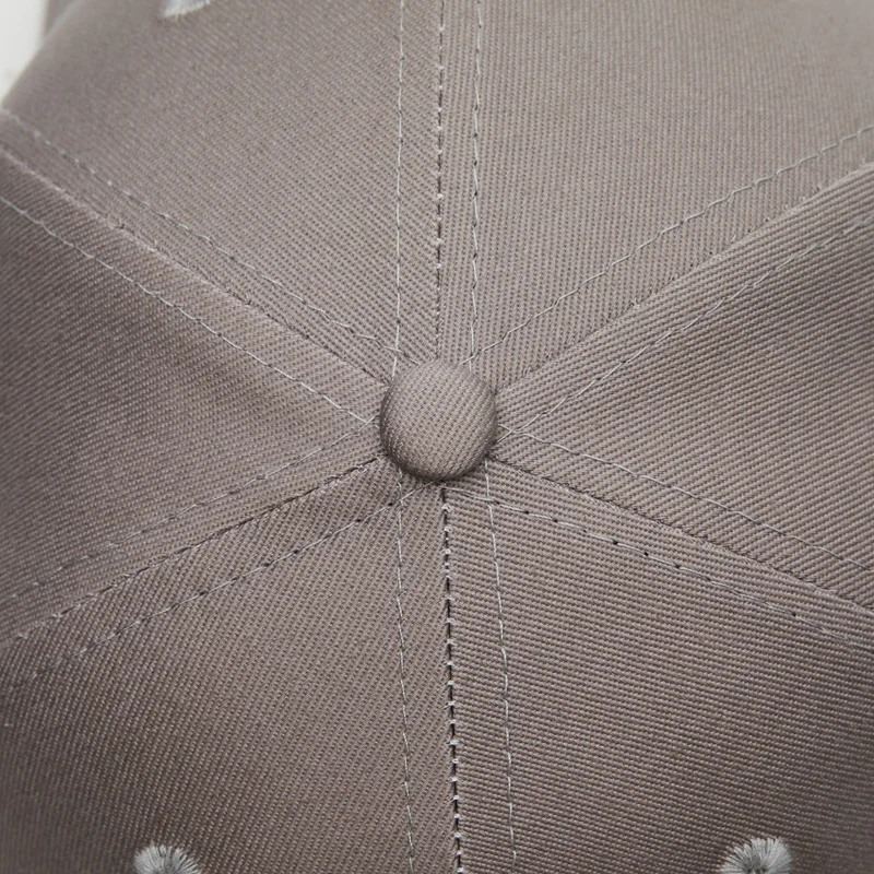 baseball-cap-pure-color-gray-detail-top
