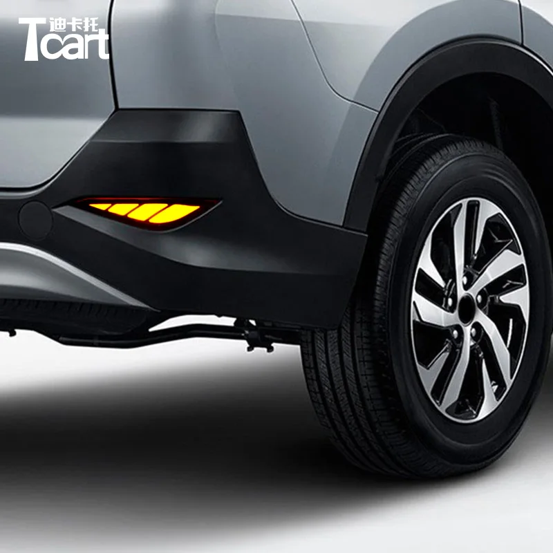 

Tcart 2PCS Multi-function LED Reflector Lamp Rear Fog Lamp Rear Bumper Light Brake Light For Toyota Rush 2018 2019