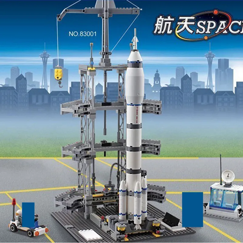 

822Pcs Space Series Rocket Station Aerospace Building Blocks Sets LegoINGLs Avion Technic DIY Bricks Educational Toys Children