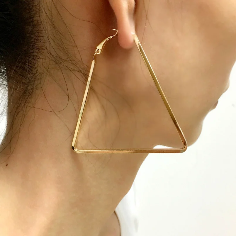 

Punk 60mm Big Metal Triangle Hoop Earrings For Women Fashion Jewelry Boho Geometric Earrings Simple Style Pendientes UKMOC
