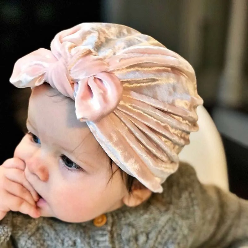 

Gold velvet baby hat &Caps bow cute cartoon newborn baby girl hat baby accessories INS Hot baby girl hat For Princess