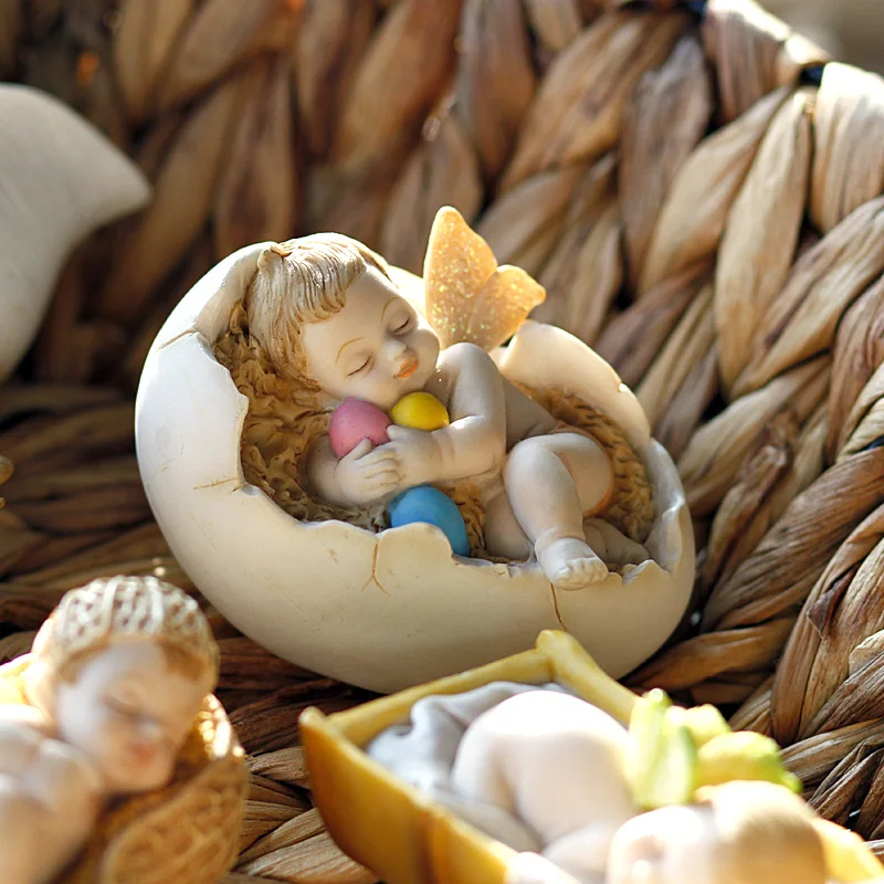 

Meng Bao Elf in Children's Room Shelf Decoration Resin Doll Manual Desktop Character