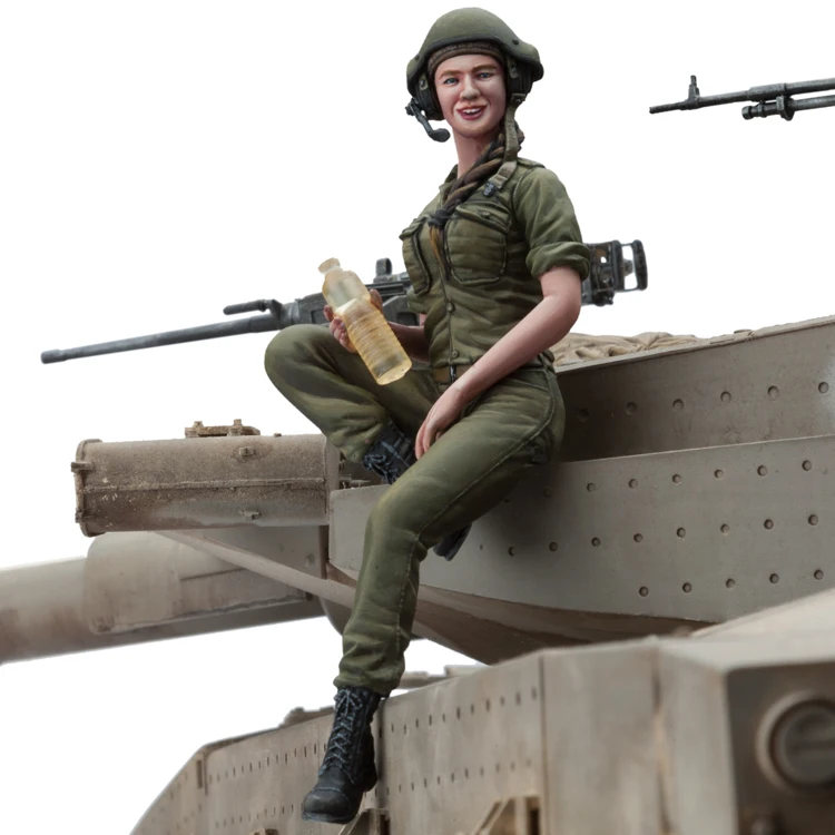 1/16 Scale WWII Female Soldier Officer Unpainted Model Kits Garage Kit Figure 
