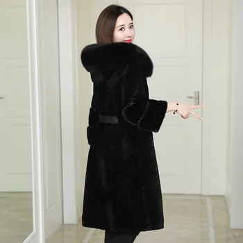 

Natural sheared sheep fur coat women real fox fur collar hooded jacket 2019 autumn winter belt fur outerwear with mink fur cuff