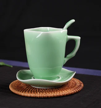 

Exquisite Interesting Chinese Classical Green Glaze Porcelain Small Coffee Cup with Spoon and Plate