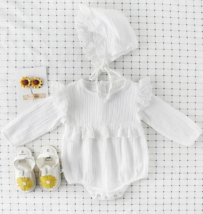 Коллекция года, Детский комбинезон для девочек+ шапочка, 2 предмета, Осенний комбинезон для маленьких девочек, хлопковая кружевная одежда принцессы для девочек милая детская одежда - Цвет: White