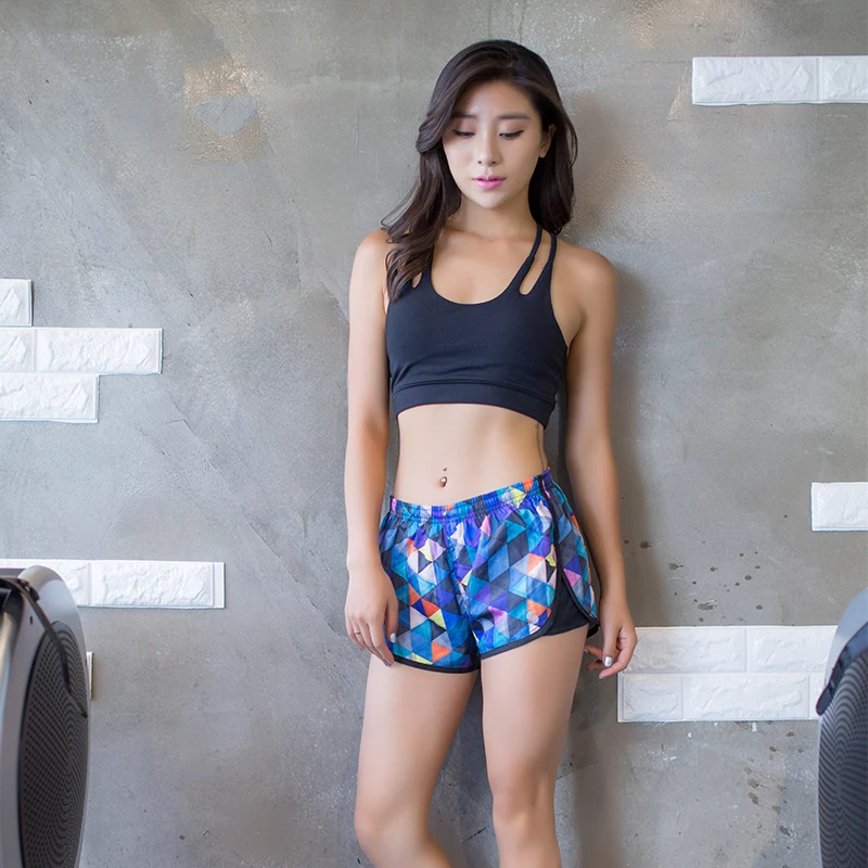 CHU YOGA Women Sexy Fitness Shorts Mesh Overlay Gym Yoga Sport Short Underwear Running Quick Dry Elastic Short Pants S1812