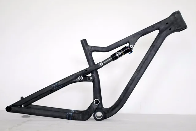 Cheap THRUST top sale carbon full suspension mtb bike frame 26ER full suspension mtb carbon fiber frame, size in 17