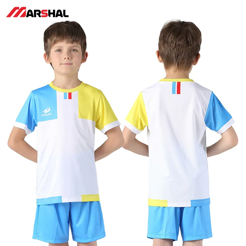 

Free 18/19 Boys Kids Football Team Outfit Soccer Kit Short Sleeve Jerseys Shirt 100% Polyester Breathable Soccer Jerseys Custom