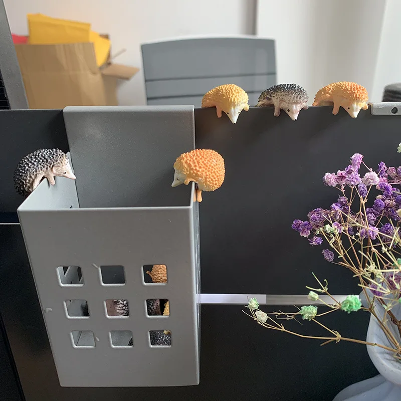 Little Hedgehog 3 шт./компл. экшн фигурки подвесные милые Ёжик кукла из ПВХ искусственная