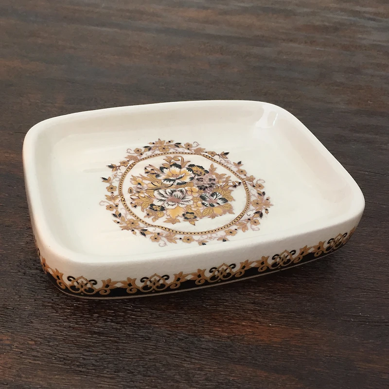 Vintage Ceramic Soap Dish Box Tray Holder Storage Plate Box Container Bath Shower Plate Box Bathroom Accessories 63 - Цвет: color6