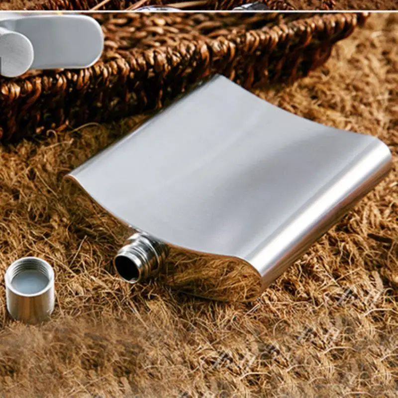 New Stainless steel hip flask camping outdoor portable portable mini hip flask