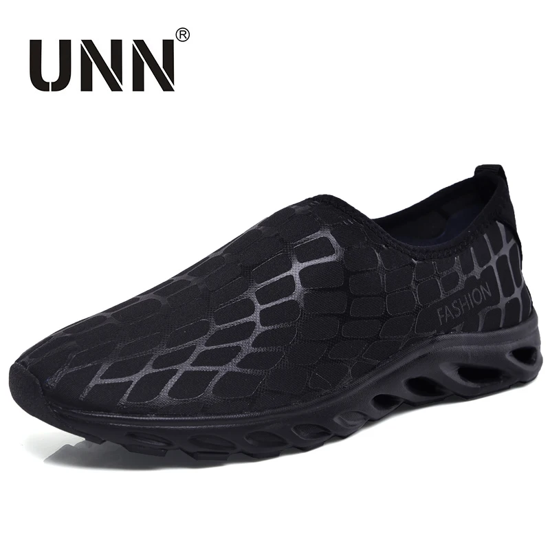 

UNN Summer Men Sandals Walking Shoes Men Aqua Water Shoes for Outdoor Water Sneakers For Couple Amphibious Big Size 45 46