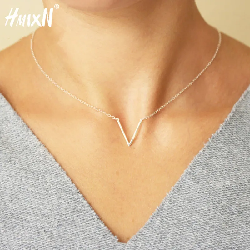 

Simple V Letter shape Choker Necklace vintage Korean Style Hollow collana Kolye Bijoux Collares Mujer gargantilha Collier Femme