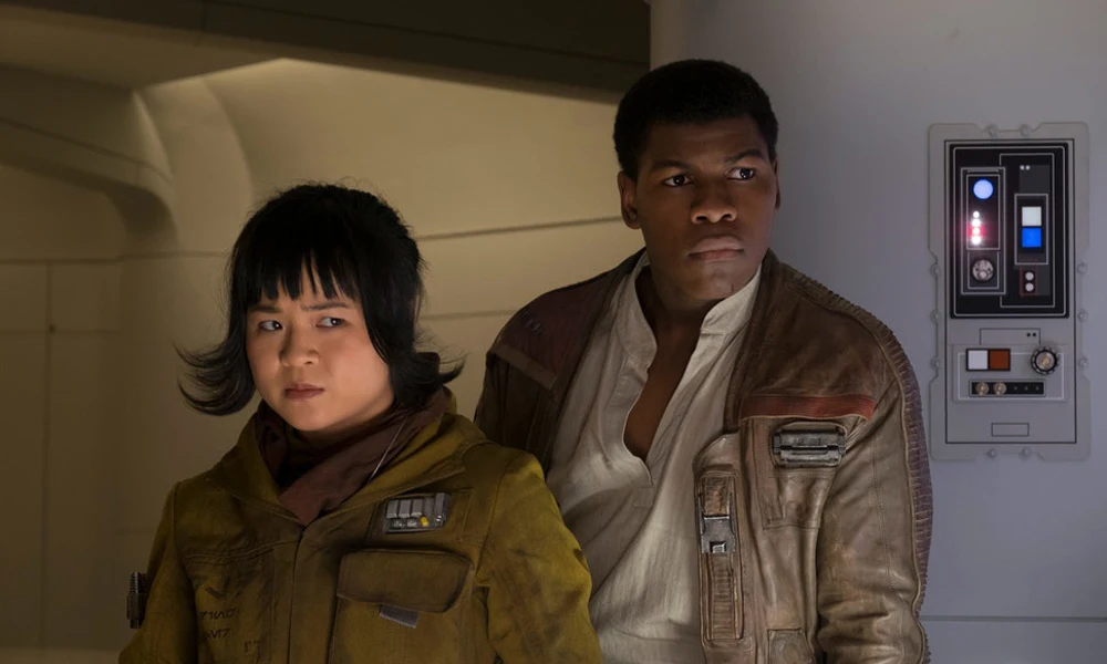 0a27e76b-4020-44e7-822f-919002e3480f-star-wars-the-last-jedi-rose-finn-2_b7f1d59f