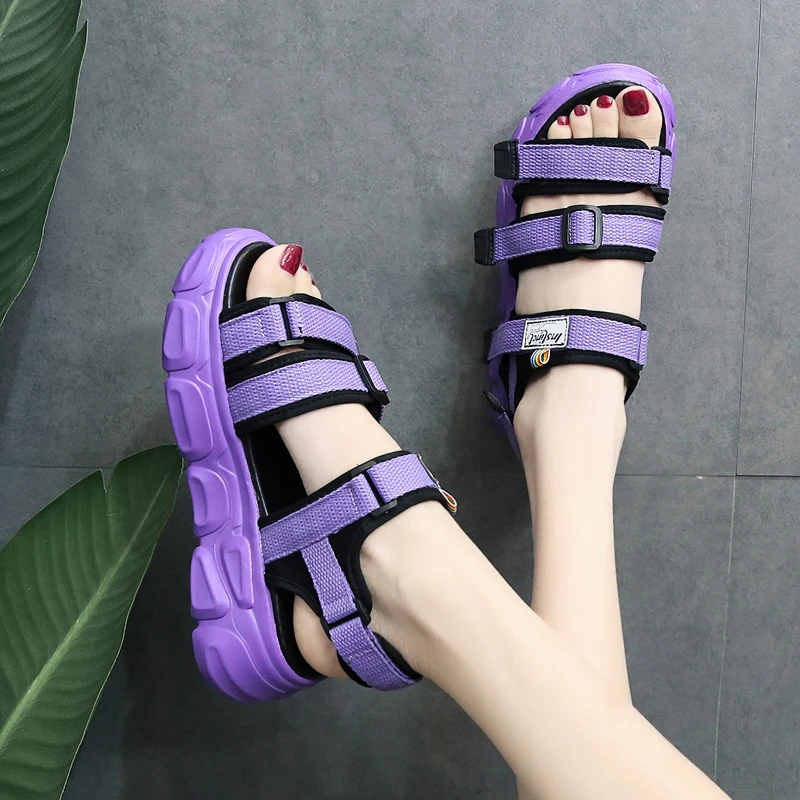 Rimocy سميكة أسفل عارضة الصنادل الرياضية النساء اليومية لينة منصة الأرجواني المصارع أحذية امرأة ميد الكعب أسافين sandalias موهير