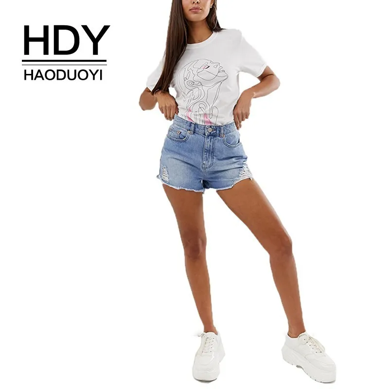 

HDY Haoduoyi 2019 Simple College Style White Round Neck Tops Personality Face Graffiti Loose Short Sleeve Summer Women T-shirt