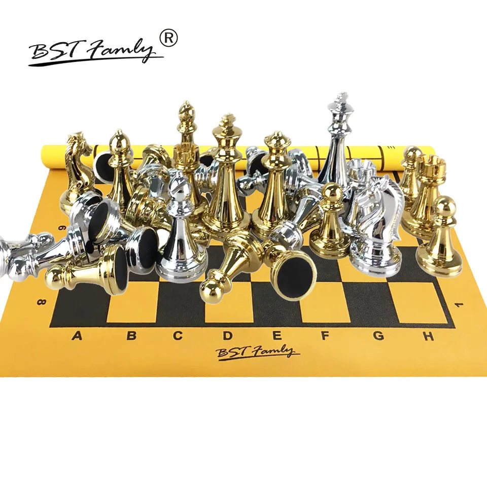 

BSTFAMLY Kirsite Metal Chess Set Portable Game of Iternational Chess PU leather Chessboard King Height 67mm Chess Game I102