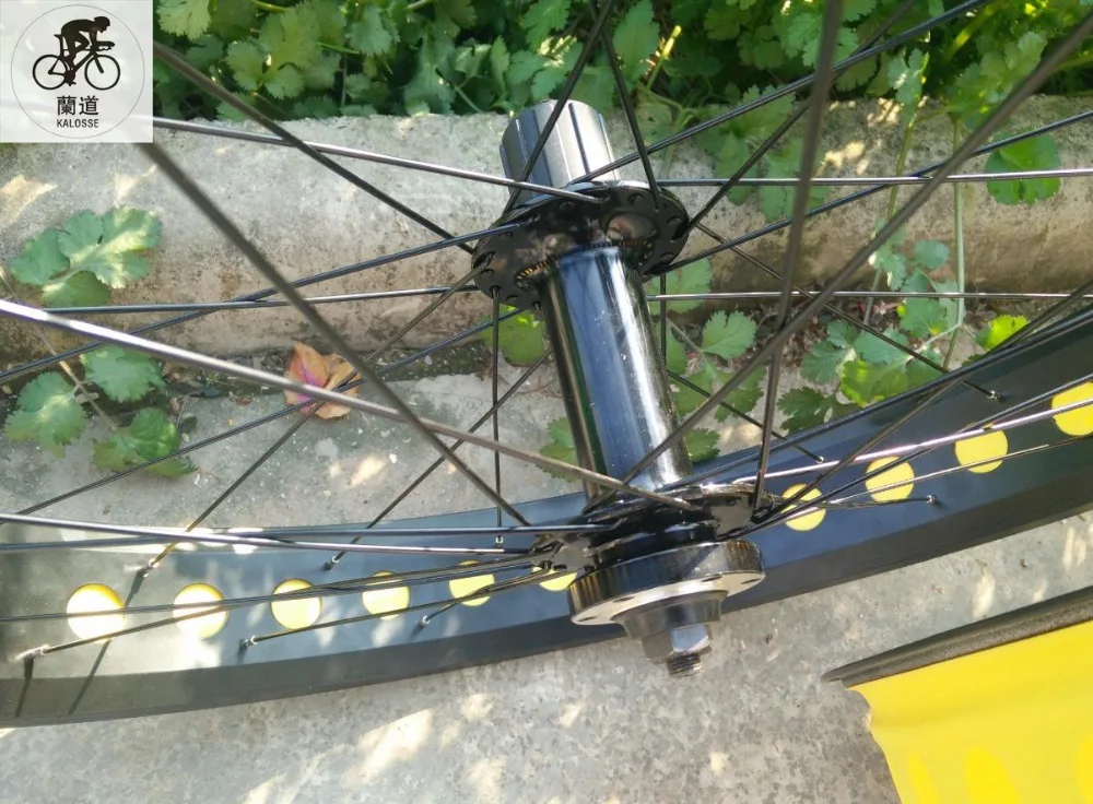 Top Kalosse aluminum alloy  26*4.0 tires  fat  bike wheels  21/24/27/30S cassette  26inch  ball Hubs . Beach Bicycle wheels 7