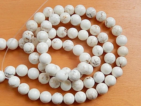 

Beautiful of 10mm Round White Howlite Turquoises Beads Approx 40Pcs