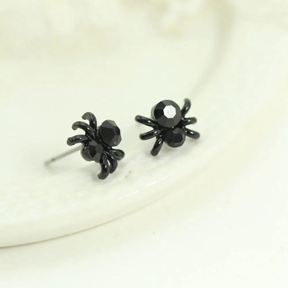 Черные серьги в виде паука 1 пара модные Ювелирная клипса серьги 3D серьги-гвоздики с животными Хэллоуин Европейский Винтаж