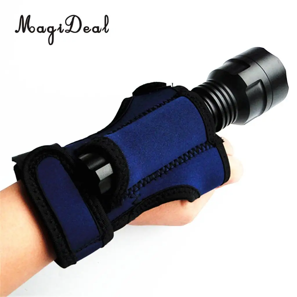 MagiDeal 3mm Neoprene Hand Free Flashlight Light Holder Glove Scuba Diving Dive Underwater LED Torch Mount Holster Equipment