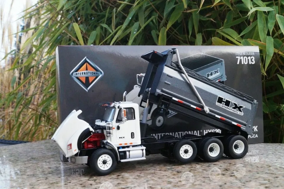 diecast international trucks
