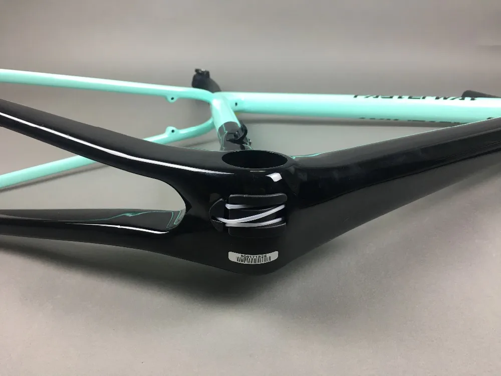 Clearance 2019 design super light FASTERWAY classic carbon road frameset D Brake carbon bike frame:Frameset+Seatpost+Fork+Clamp+Headset 138