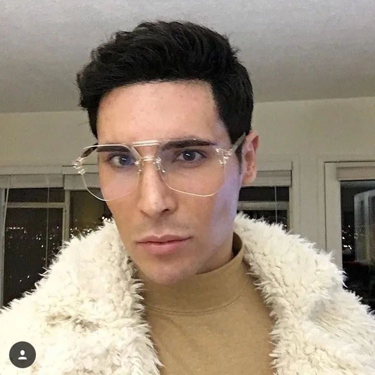 4038662777_1877547020