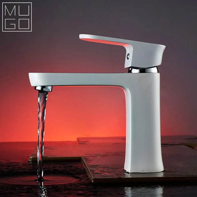 Wholesale and retail bathroom, basin faucet, copper hot and cold toilet