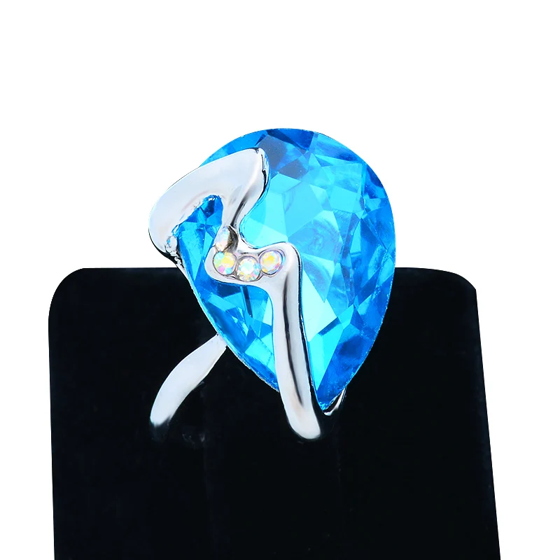 J15981-5
