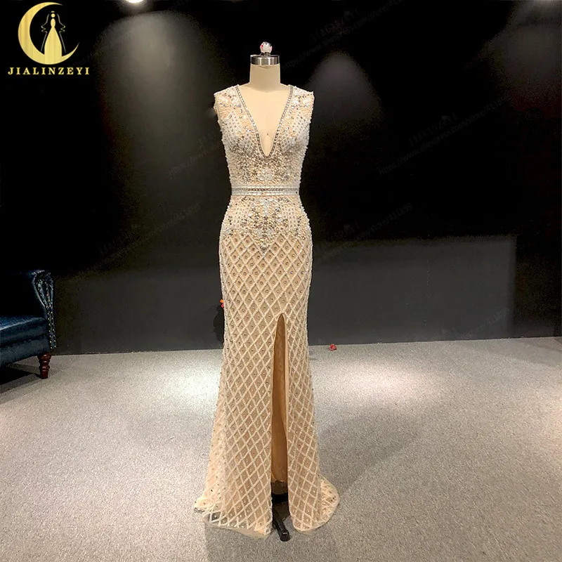 

New Arrival Hot Sale Luxurious V Neck Crystal Beads Champange Mermaid Formal Dresses evening dresses 2019