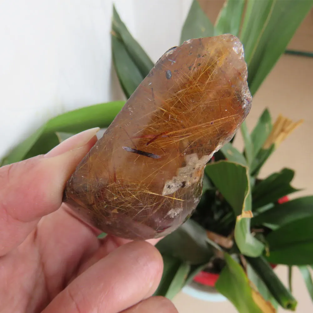 

Fantastic 73g AAA Natural Golden Rutilated Quartz Crystal Wand Mineral Stone Reiki Healing Fengshui Small Pocket Stone 2019 Gift