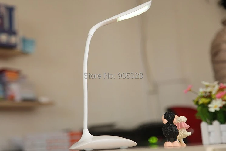 

Free shipping LED touch table lamp exquisite small charging type ultra bright bedroom rechargeable energy-saving LED desk lamp