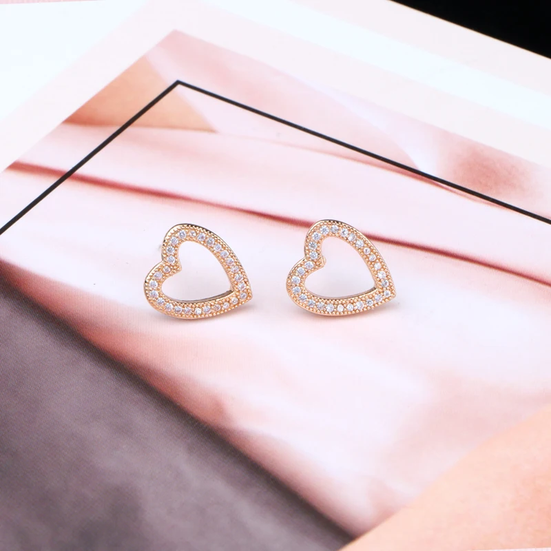 Крошечные полые геометрические серьги с надписью Love Heart Zirconia 925 серебряные