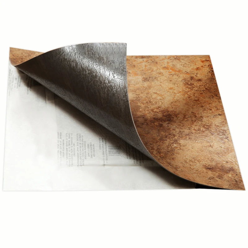 papel de parede rolo fundo escuro ouro marrom 05