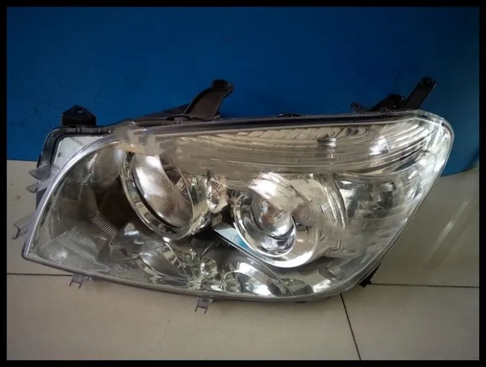 eOsuns headlight assembly for Toyota RAV4 2005-2008