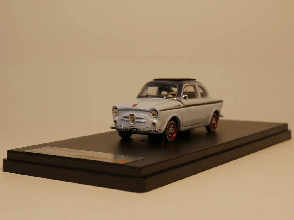 Премиум X 1:43 PR0020 NSU-FIAT Weinsberg 500 1960 полимерная модель автомобиля