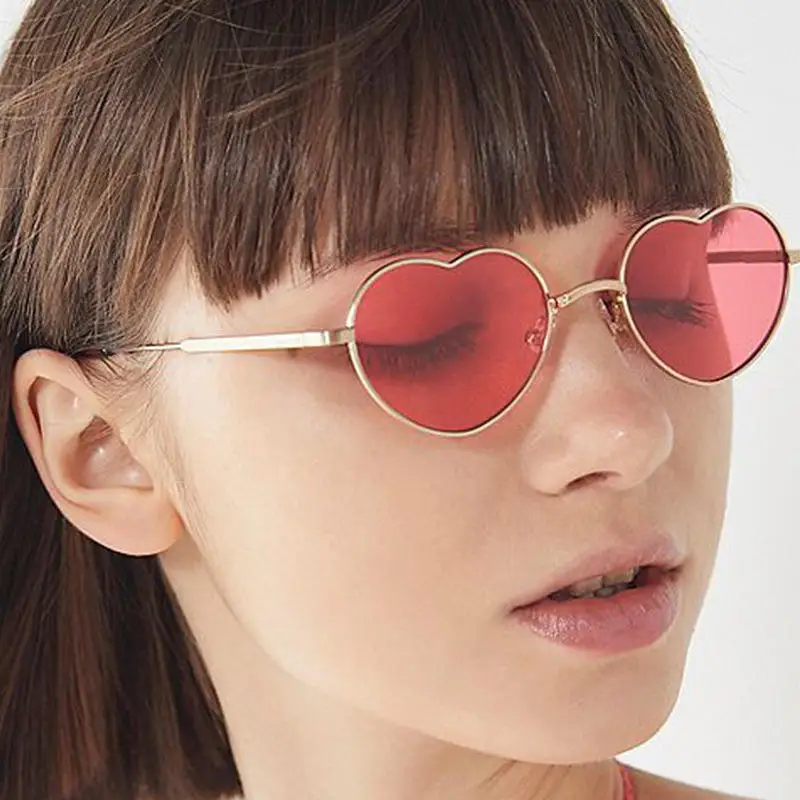 

LeonLion 2019 Alloy Heart Frame Sunglasses Women Reflective Lens Oculos Feminino Metal Frame Street Beat Gafas De Sol Mujer