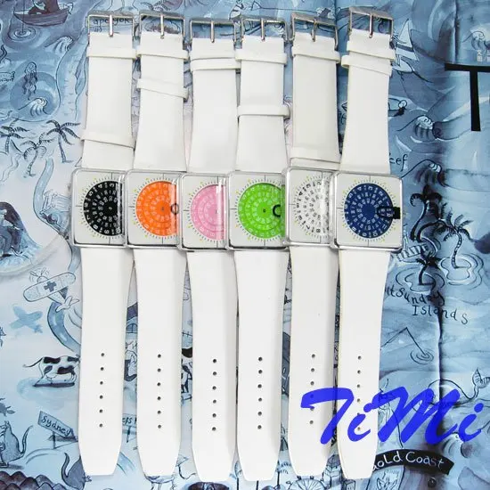 

wholesale 6pcs Three Circle Mens boy & lady girl Fashion Wrist Wa