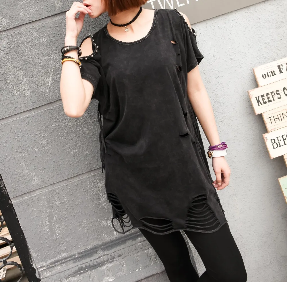 

Fashion Sexy Strapless rivets tassel T Shirt Female Punk Rock Hole feminina Long Tee Femme Women's Clothing Clothes Tops t-shirt