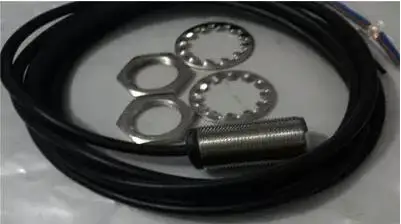 

Switch sensor M12 bipolar