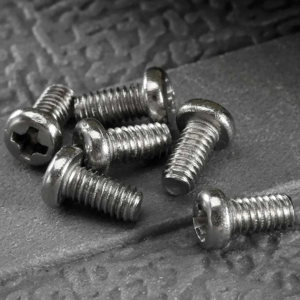 50X M2.5x5mm Stainless Steel Screws Bolts Thread Nuts Assortment Cross