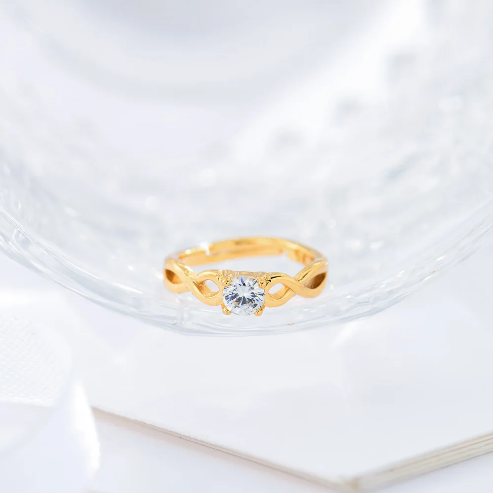 

QGGLE Finger Ring Copper Zircon Rings for Women Female Gold Color Jewelry