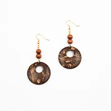 

2017 free shipping fashion women New Jewelry wholesale Geometric natural wood hollow coconut shell earrings