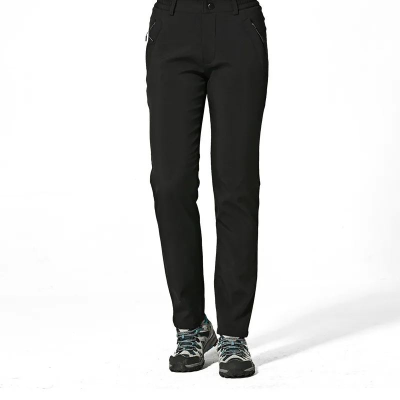 conew_black 