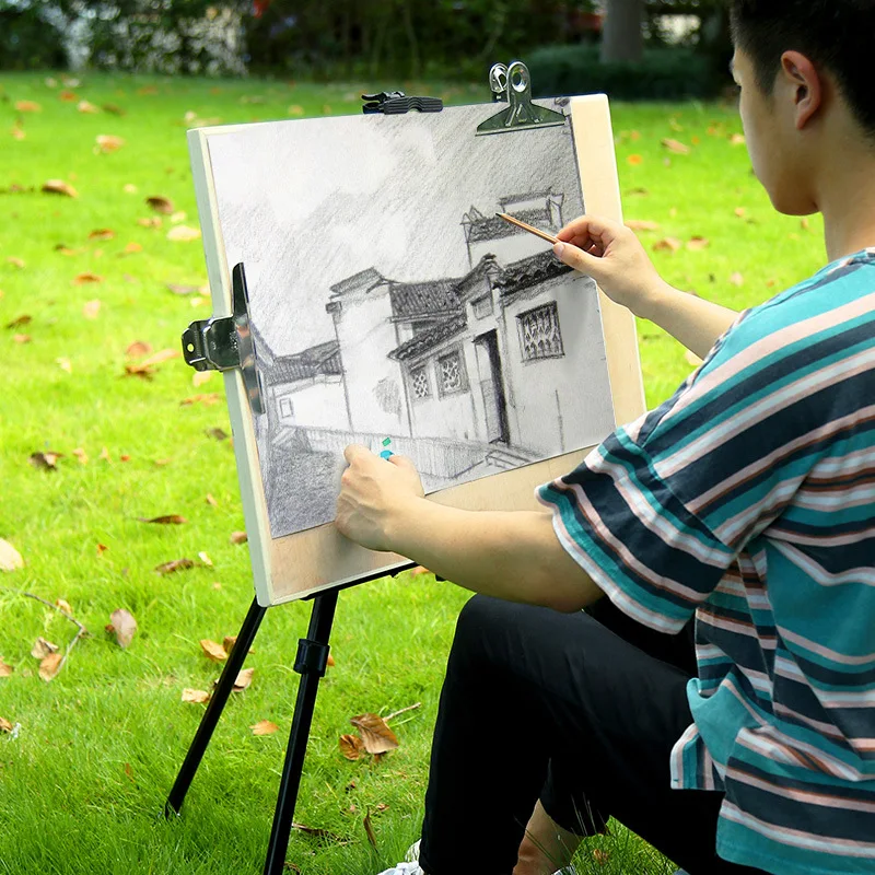 7497887423_498689688